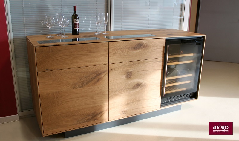 Esigo wine cabinet with wine cooler