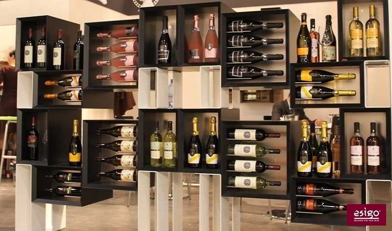 Esigo 5 Floor wine rack design